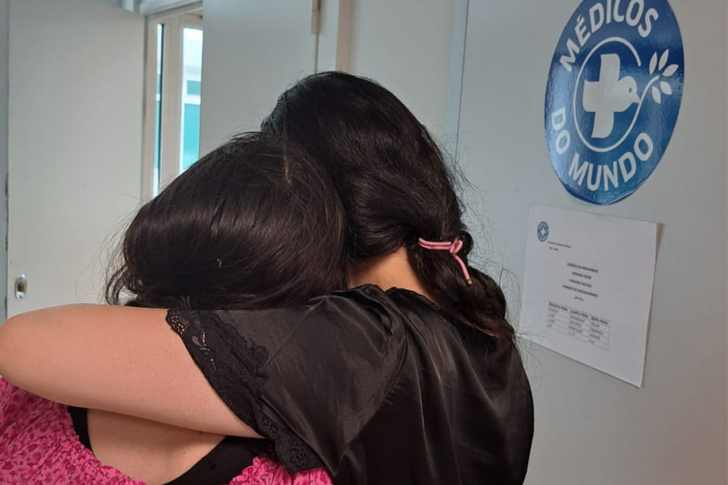 copy-of-copy-of-story-of-layla-and-zahira-1200-x-800-px